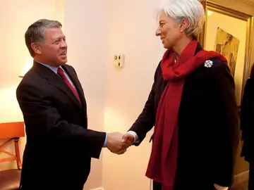 Lagarde, presidenta del FMI, con el rey Abdalá de Jordania Lagarde, presidenta del FMI, con el rey Abdalá de Jordania