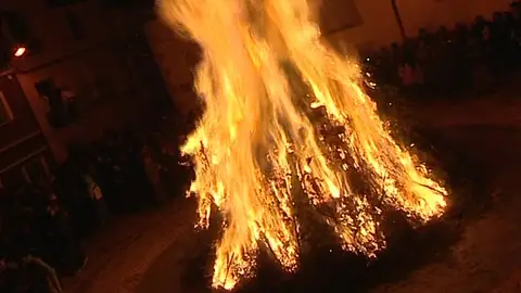 Hogueras de Estercuel Hogueras de Estercuel