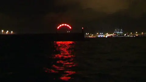 Inventan un mecanismo para ayudar a los barcos a entrar en puerto Inventan un mecanismo para ayudar a los barcos a entrar en puerto