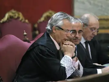 Baltasar Garzón, en el juicio por la cusa del franquismo Baltasar Garzón, en el juicio por la cusa del franquismo