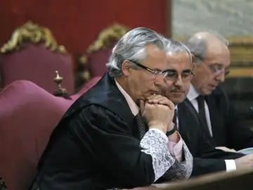 Baltasar Garzón, en el juicio por la cusa del franquismo Baltasar Garzón, en el juicio por la cusa del franquismo