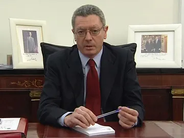 Alberto Ruiz Gallardón durante la entrevista Alberto Ruiz Gallardón durante la entrevista