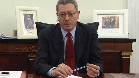 Alberto Ruiz Gallard&oacute;n durante la entrevista