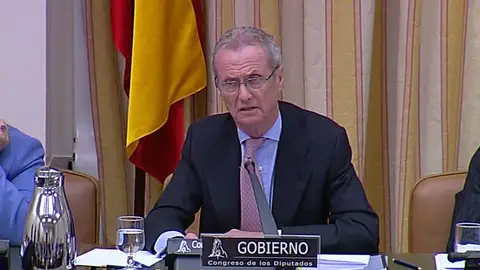 Pedro Morenés en una comparecencia Pedro Morenés en una comparecencia