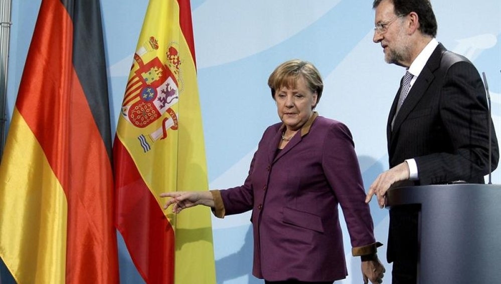 Rajoy, junto a Merkel