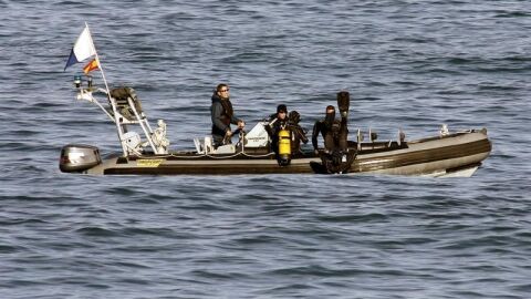 Contin&uacute;a la b&uacute;squeda de los tres desaparecidos en La Coru&ntilde;a