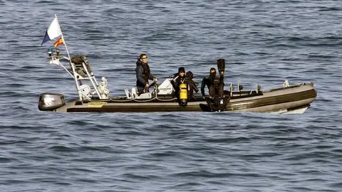 Continúa la búsqueda de los tres desaparecidos en La Coruña Continúa la búsqueda de los tres desaparecidos en La Coruña