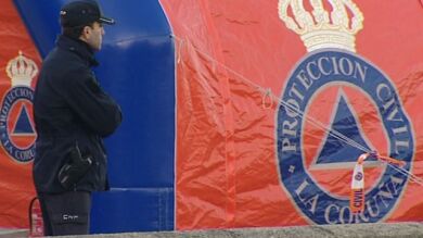 Intensifican la búsqueda de los desaparecidos con el mar en calma