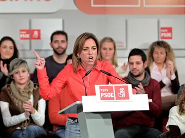 Chacón, en un mitin Chacón, en un mitin