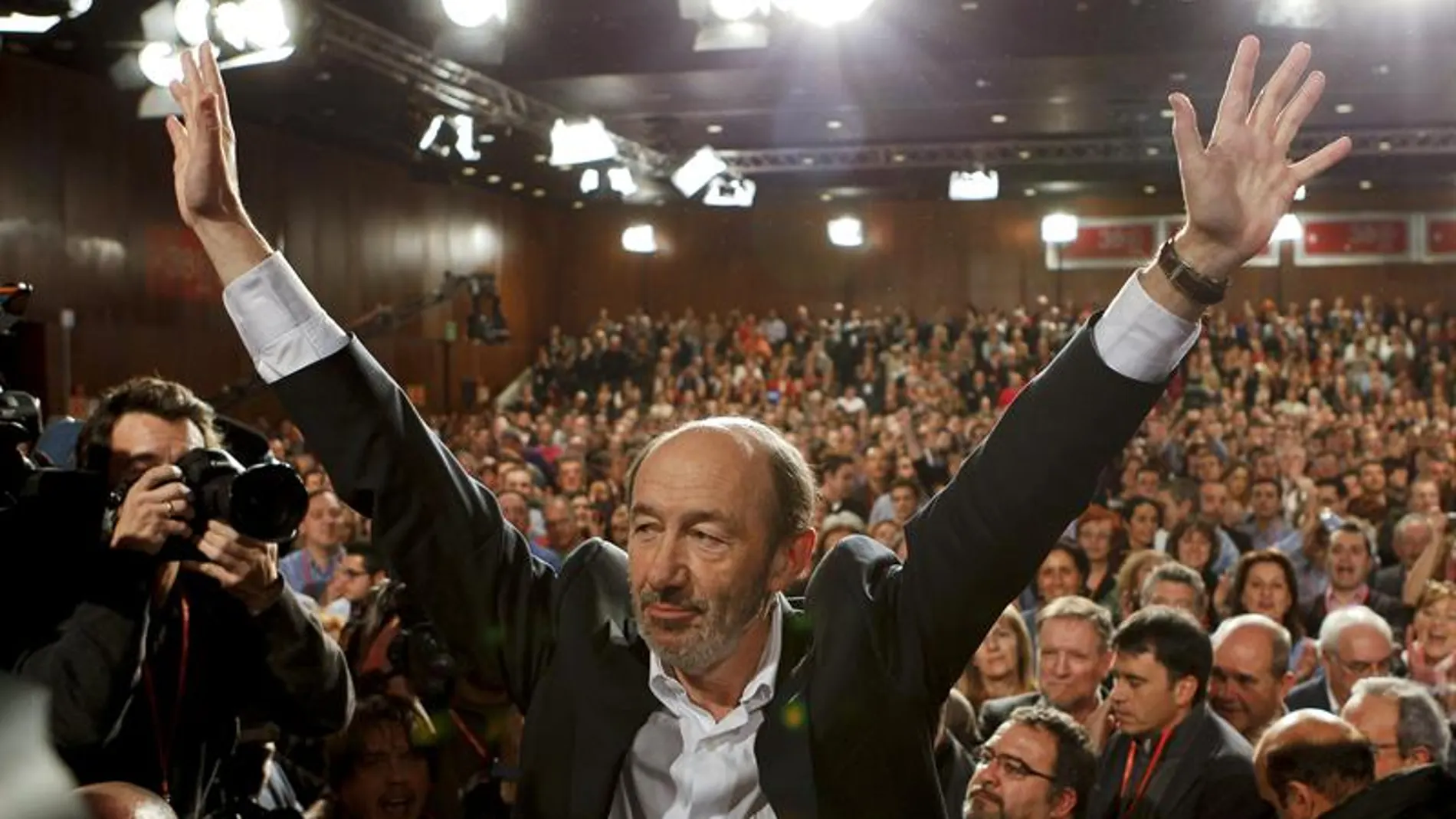 Rubalcaba tras su victoria Rubalcaba tras su victoria