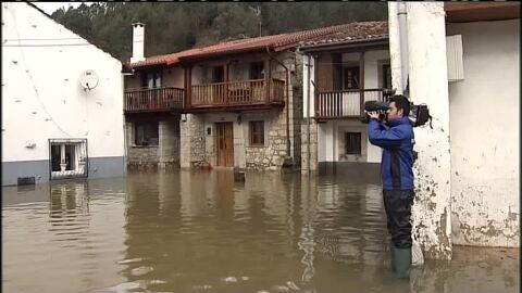 Cantabria y Asturias sufren graves inundaciones debido a las fuertes lluvias