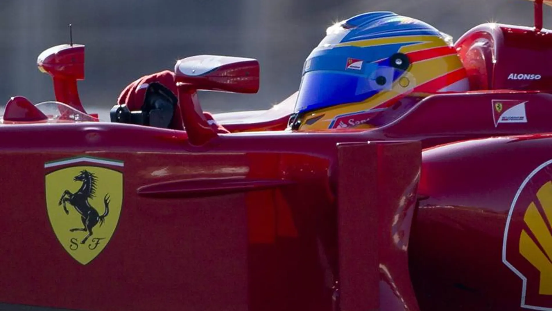 Fernando Alonso con su F2012