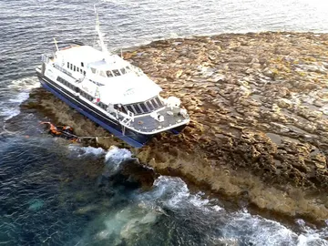 Un ferry encalla en la ruta Ibiza-Formentera Un ferry encalla en la ruta Ibiza-Formentera