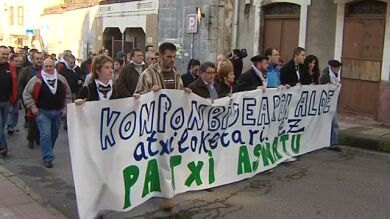 Manifestación en Ortuella por la libertad del preso etarra Juan Francisco López, alias 'Patxi'