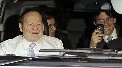 El magnate de los casinos Sheldon Adelson en Barcelona El magnate de los casinos Sheldon Adelson en Barcelona