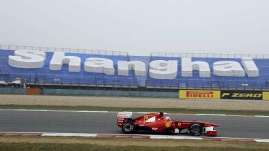 GP de China 2012: Ostentación comunista en mitad de Shanghai