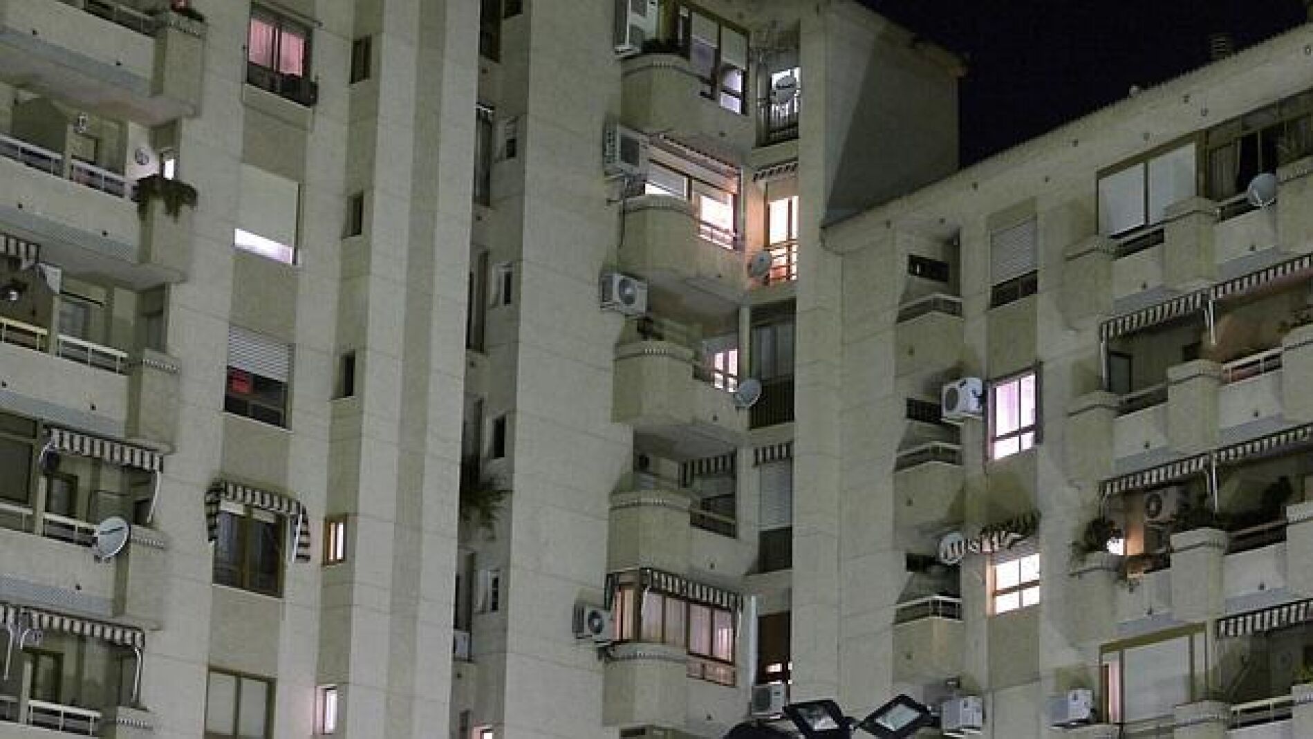Un beb&eacute; muere al caer desde un duod&eacute;cimo piso en Tenerife