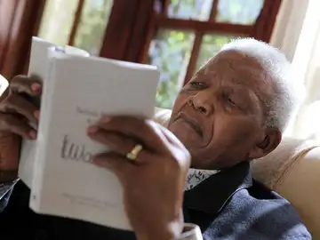 Nelson Mandela, expresidente de Suráfrica Nelson Mandela, expresidente de Suráfrica