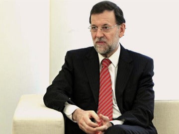 Rajoy en un momento de su reunión con Barcina