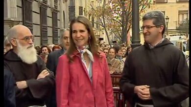 La Infanta Elena, con el Cristo de Medinaceli