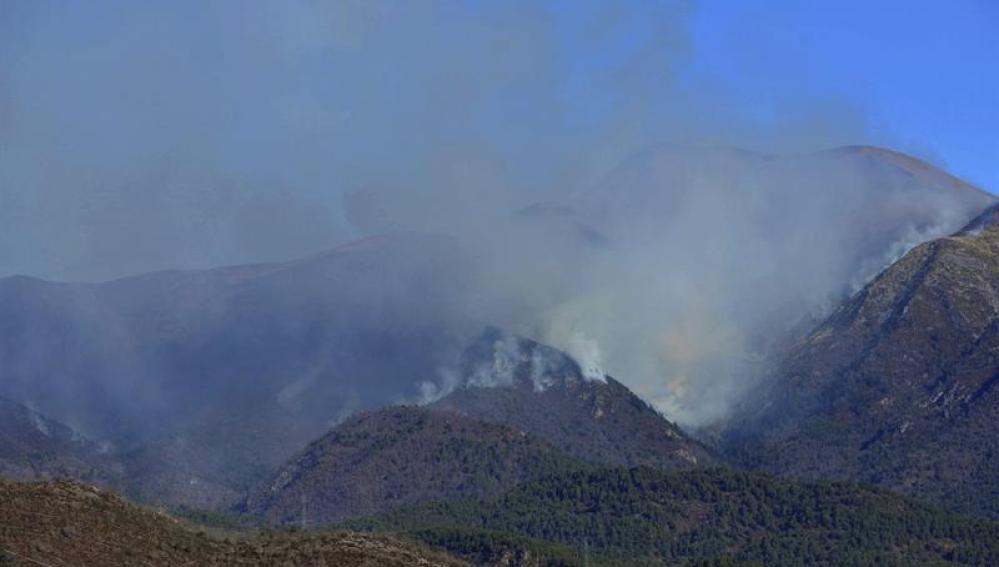 Vista del incendio de Castanesa