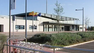 21 pasajeros pasaron por el aeropuerto de Huesca en seis meses