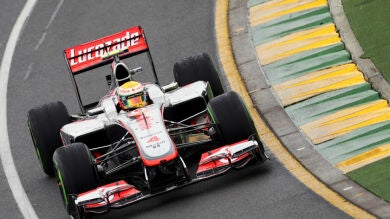 Hamilton manda en los libres del sábado en Albert Park; Alonso, decimosexto