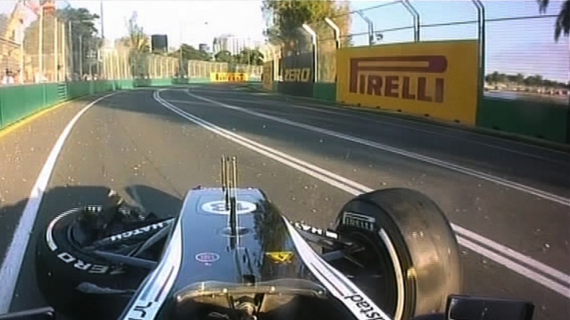 Maldonado destroz&oacute; su monoplaza en Australia