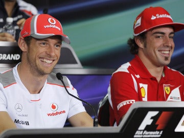 Alonso y Button, en rueda de prensa