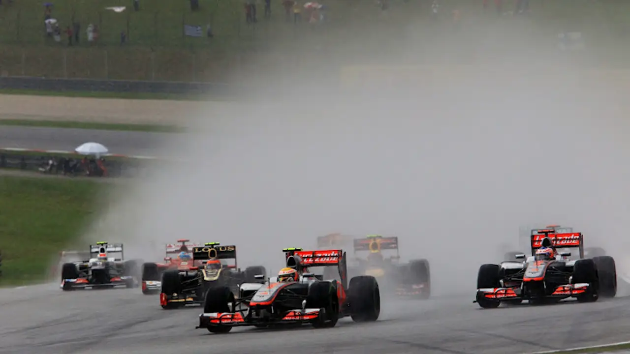 Lluvia sobre el circuito malayo