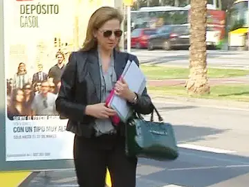 La infanta Cristina regresa a España por motivos de trabajo La infanta Cristina regresa a España por motivos de trabajo