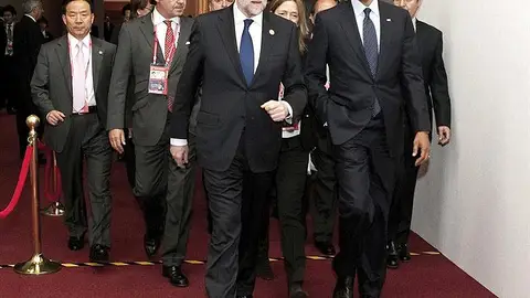 Obama junto a Mariano Rajoy en Seúl Obama junto a Mariano Rajoy en Seúl