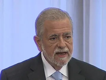 Antonio Beteta se dirige a los trabajadores Antonio Beteta se dirige a los trabajadores