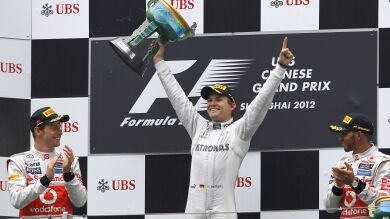 Rosberg completa con la victoria en China un fin de semana perfecto; Alonso noveno