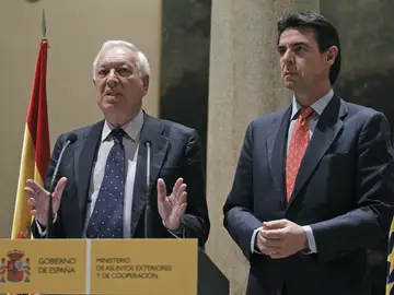 García Margallo comparece junto a Soria García Margallo comparece junto a Soria