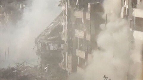 Contin&uacute;an los bombardeos en Homs a pesar del alto al fuego.