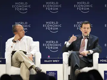 Rajoy se explica junto a Felipe Calderón en México Rajoy se explica junto a Felipe Calderón en México
