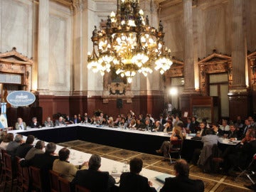 Senadores argentinos participan del plenario de comisiones