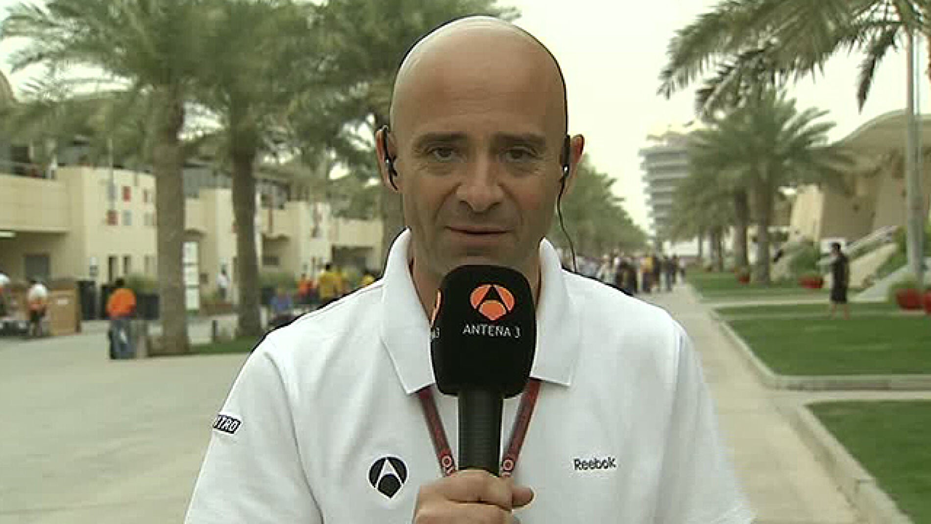 Antonio Lobato, en el paddock del GP de Bahr&eacute;in