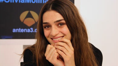 Olivia Molina: 