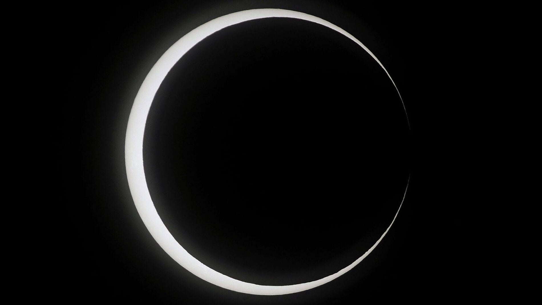 Eclipse anular de Sol, visto desde Jap&oacute;n