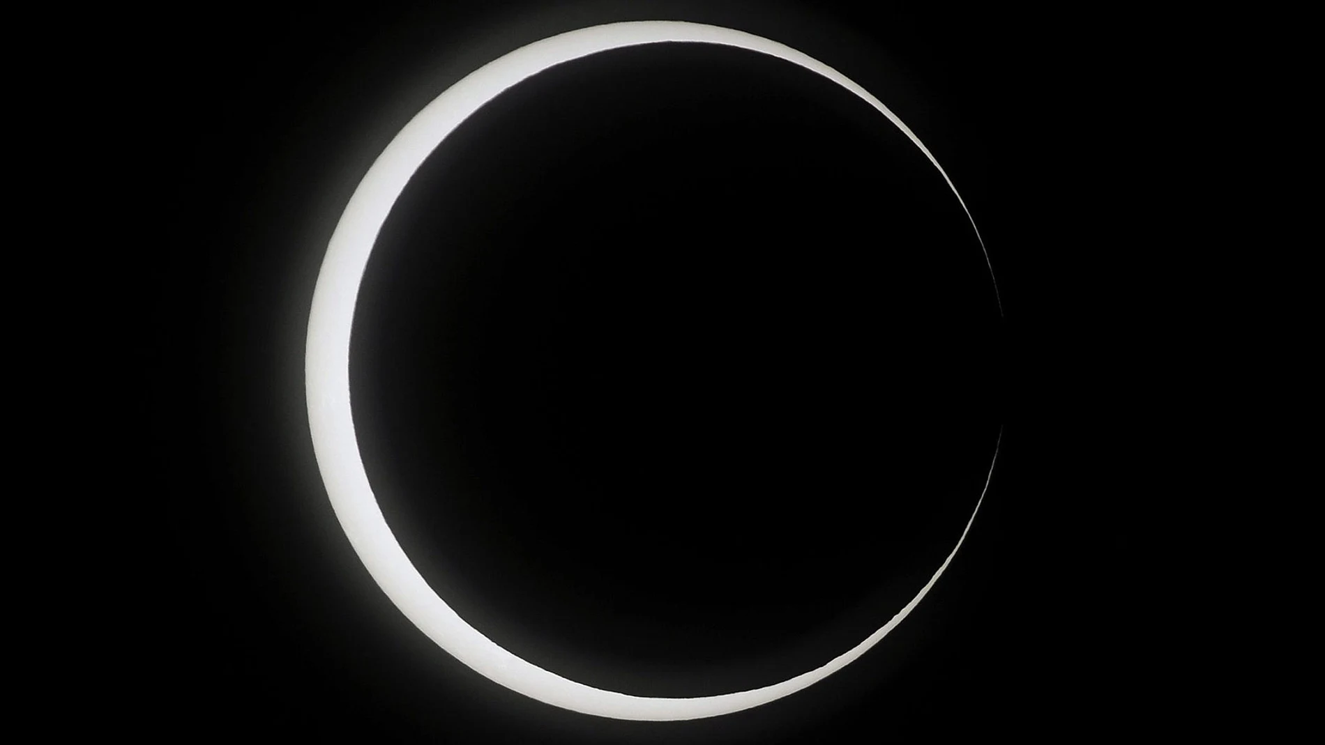 Eclipse anular de Sol, visto desde Japón Eclipse anular de Sol, visto desde Japón