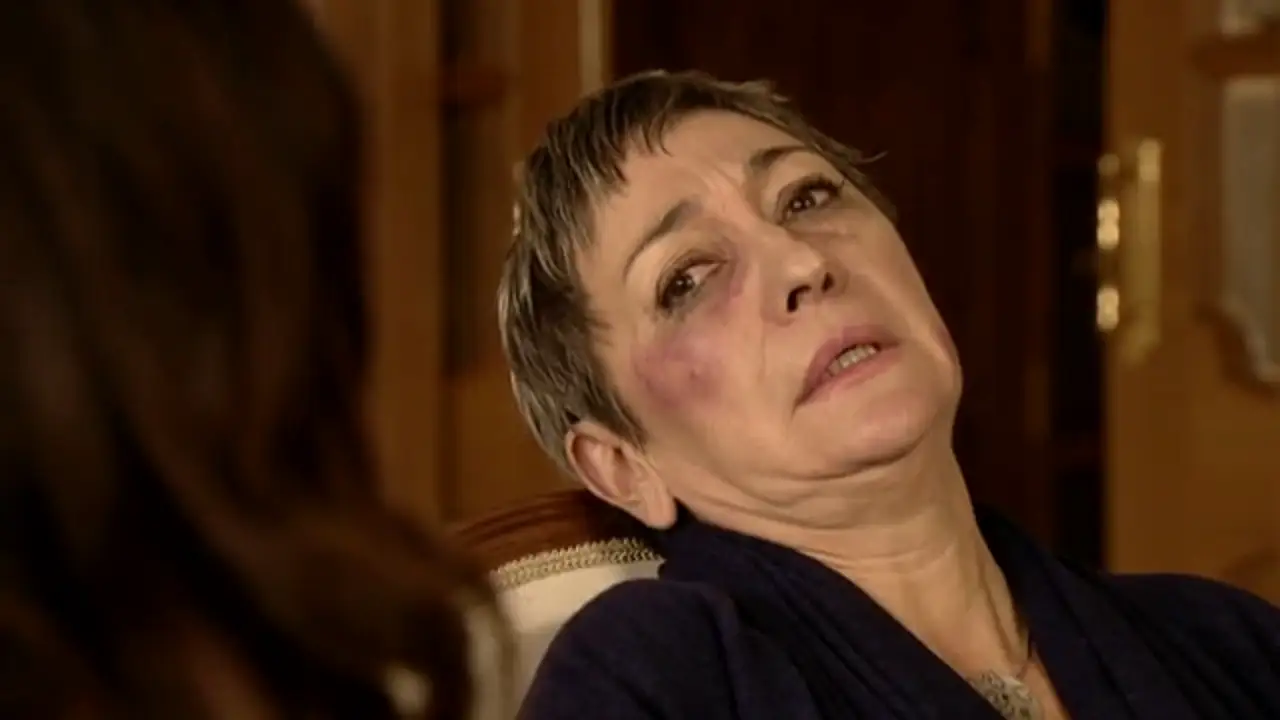 Los Protegidos, el Origen: Dorita muere por un beso