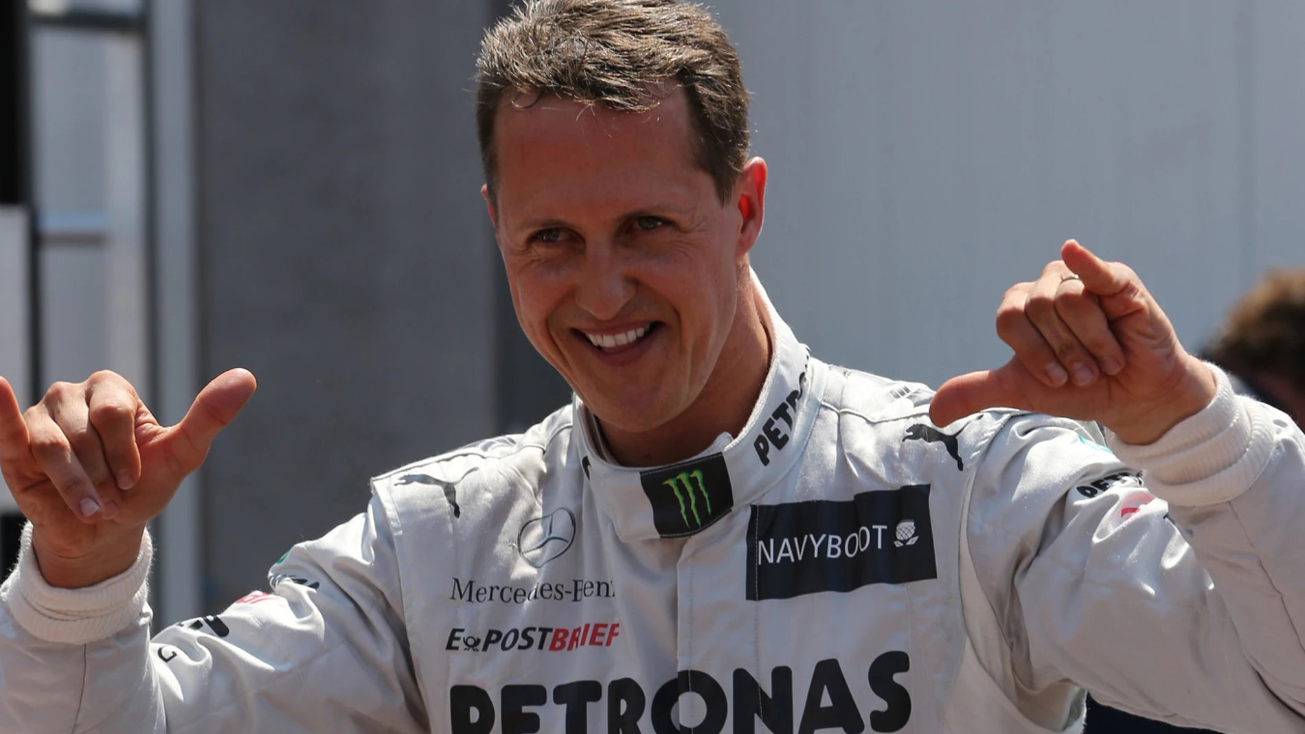 Schumacher exhultante tras la clasificación