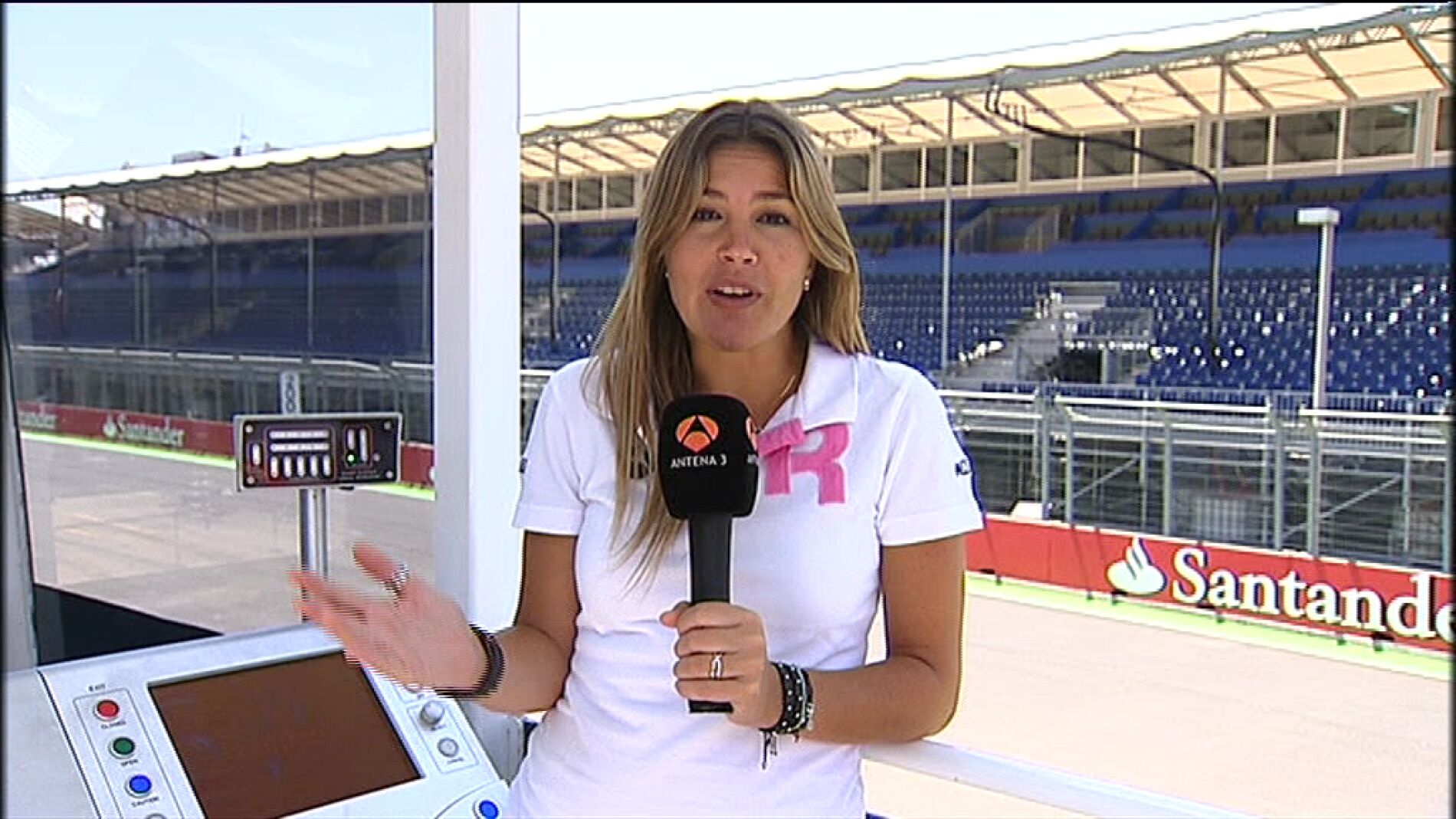 Nira Juanco en el previo de Valencia