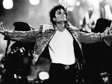 Michael Jackson durante una de sus actuaciones Michael Jackson durante una de sus actuaciones