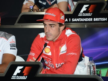 Alonso, en la rueda de prensa de la FIA