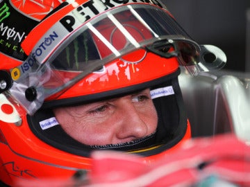 Michael Schumacher con su casco