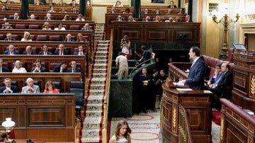 Rajoy compareciendo en el Congreso