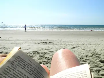 Libros en la playa Libros en la playa